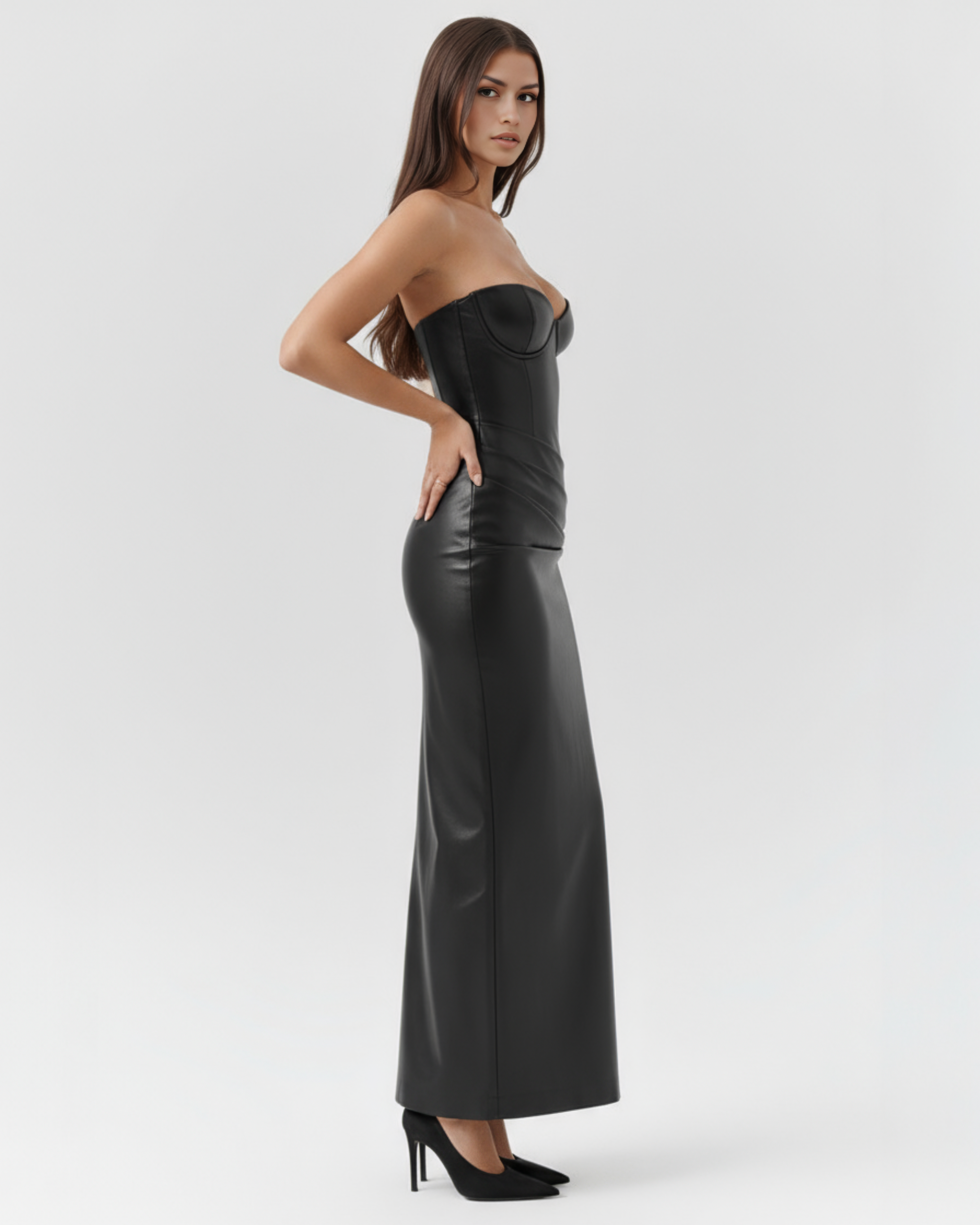 Vanessa oaklynwear