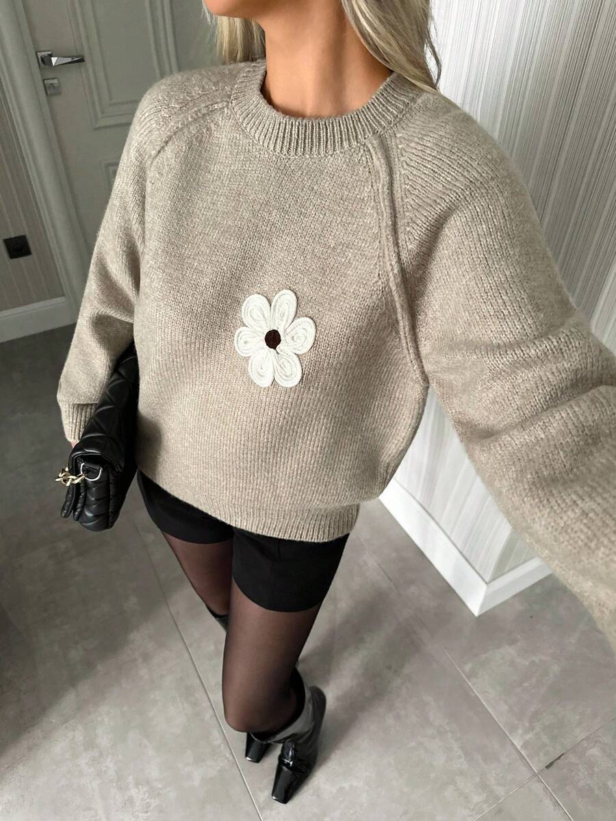 EURMUSE Relaxed Fit Beige Knit Pullover With 3D Loop Daisy Embroidery,Jumper,Jumpers For Women,Cream Jumper,Jumpers,Christmas Jumper,White Jumper,Black Jumper,Ladies Jumper,Tall In Women,Women's Jumpers oaklynwear