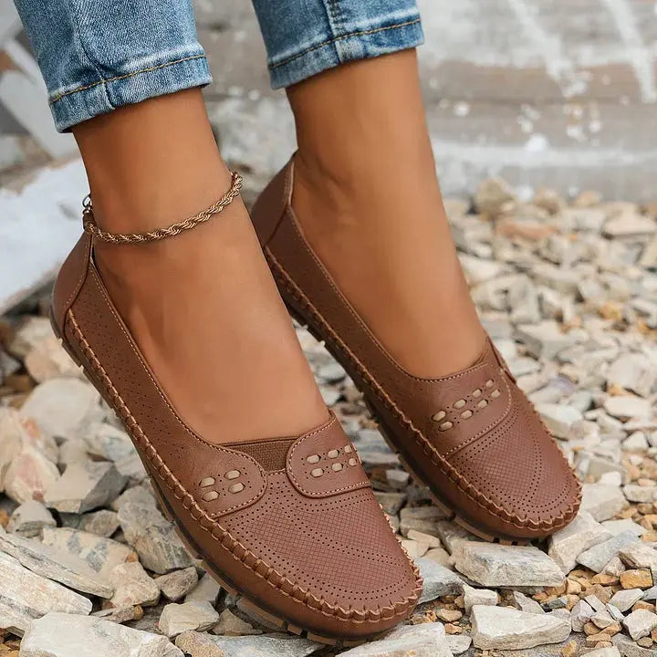 Quinn | Stylish Orthopedic Shoes oaklynwear