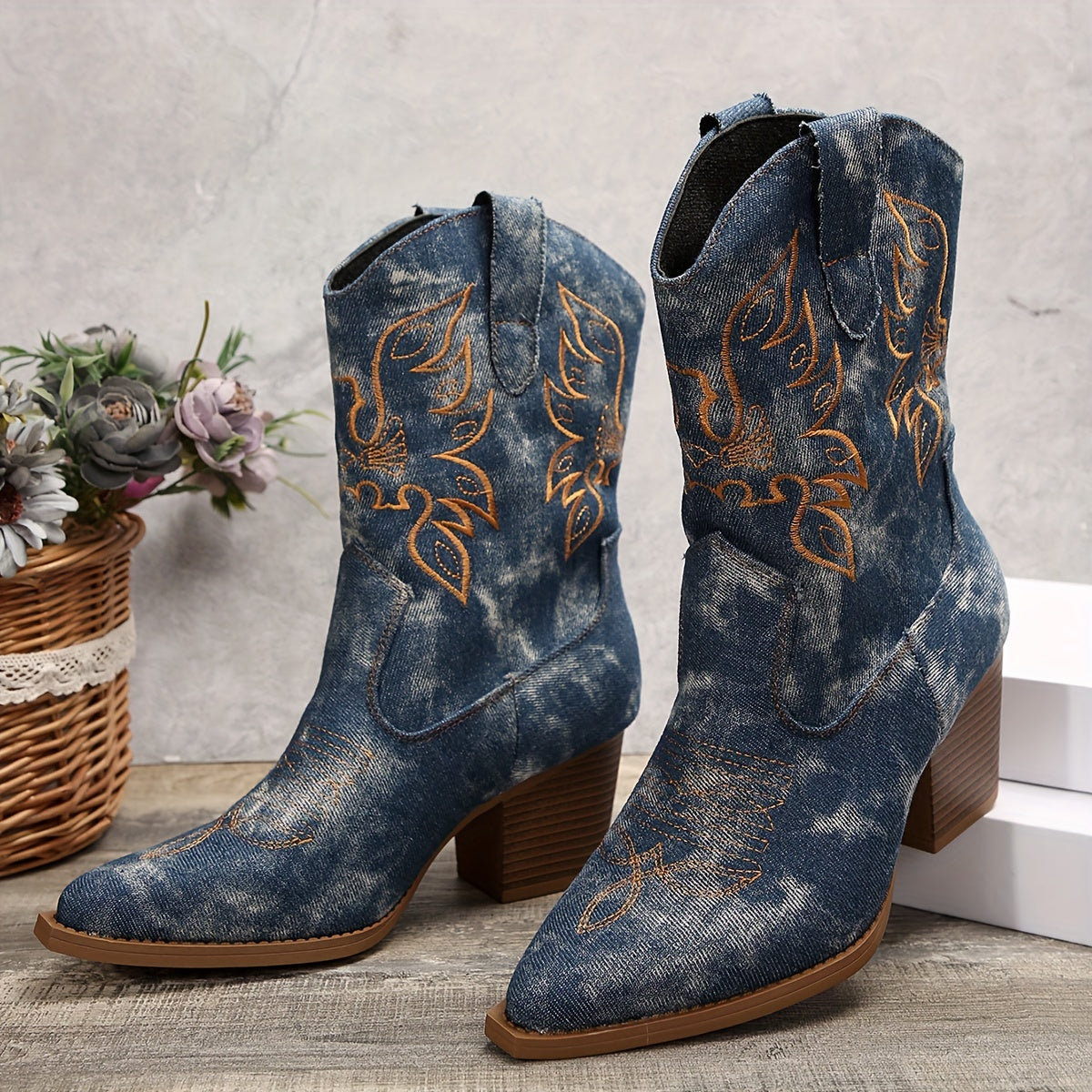 Ealasaid | Women's Wide Calf Western Cowboy Boots oaklynwear