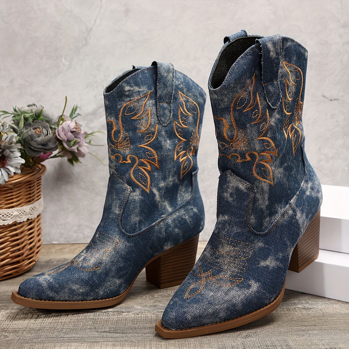 Ealasaid | Women's Wide Calf Western Cowboy Boots oaklynwear