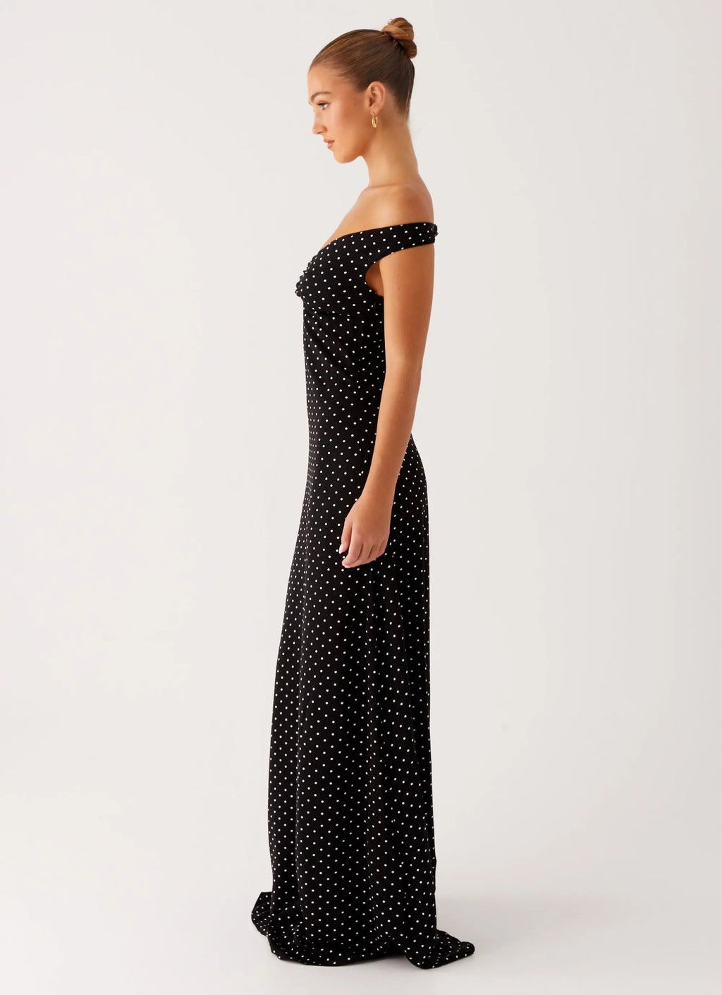 Black Maxi Dress with Sweetheart Neckline – Flattering Long Dress... oaklynwear