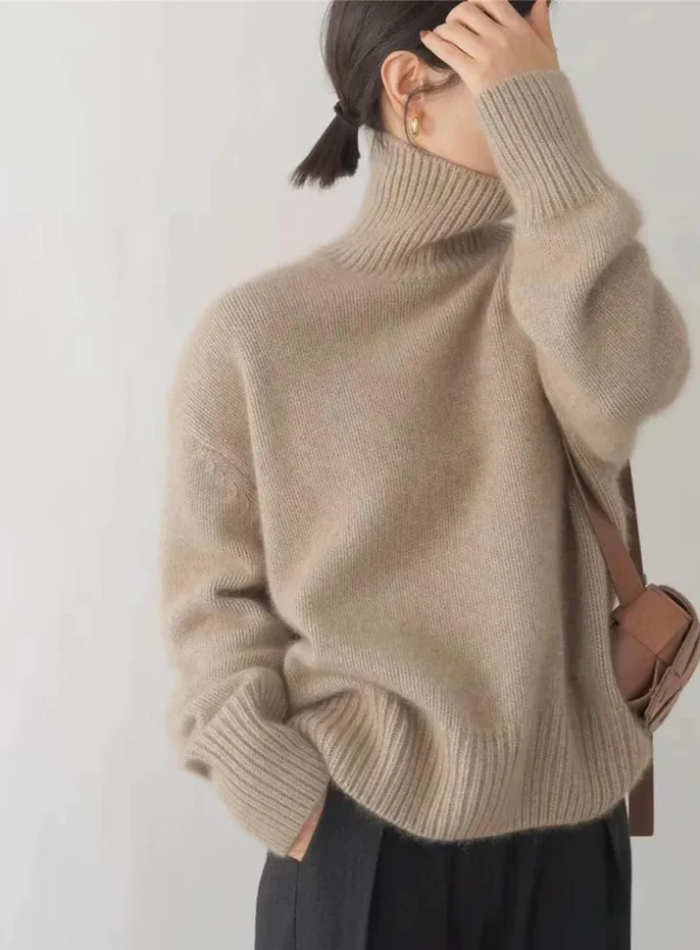 Women's oversized turtleneck sweater in soft fuzzy knit with ribbed cuffs - view 7