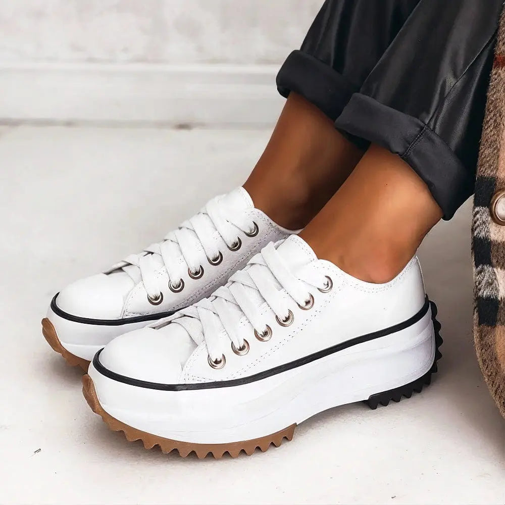 Stride™ | Women's Comfort Sneakers – All-Day Support & Cushioning oaklynwear