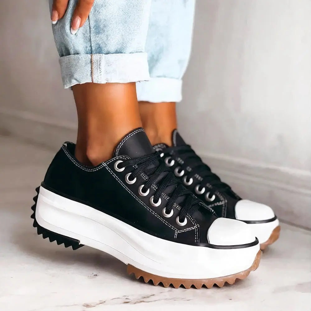 Stride™ | Women's Comfort Sneakers – All-Day Support & Cushioning oaklynwear