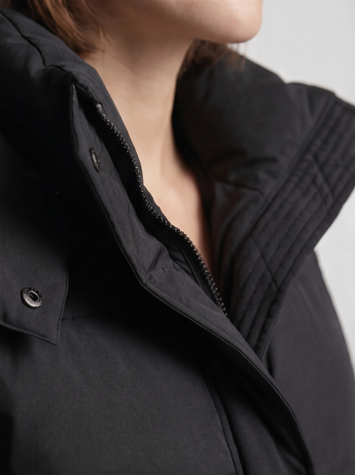 Oversized hooded puffer jacket for women with quilted channels and toggle hem - view 5