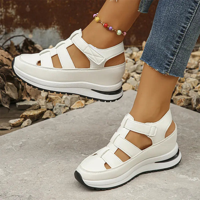 Luxe™ | Women's Elevated Sneakers – Hidden Height Boost & Adjustable Breathable Fit oaklynwear