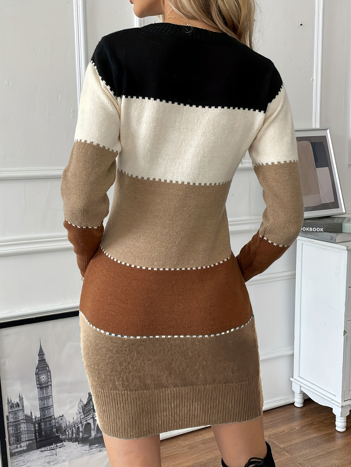 Colorblock bodycon sweater dress with crew neck and long sleeves - view 5