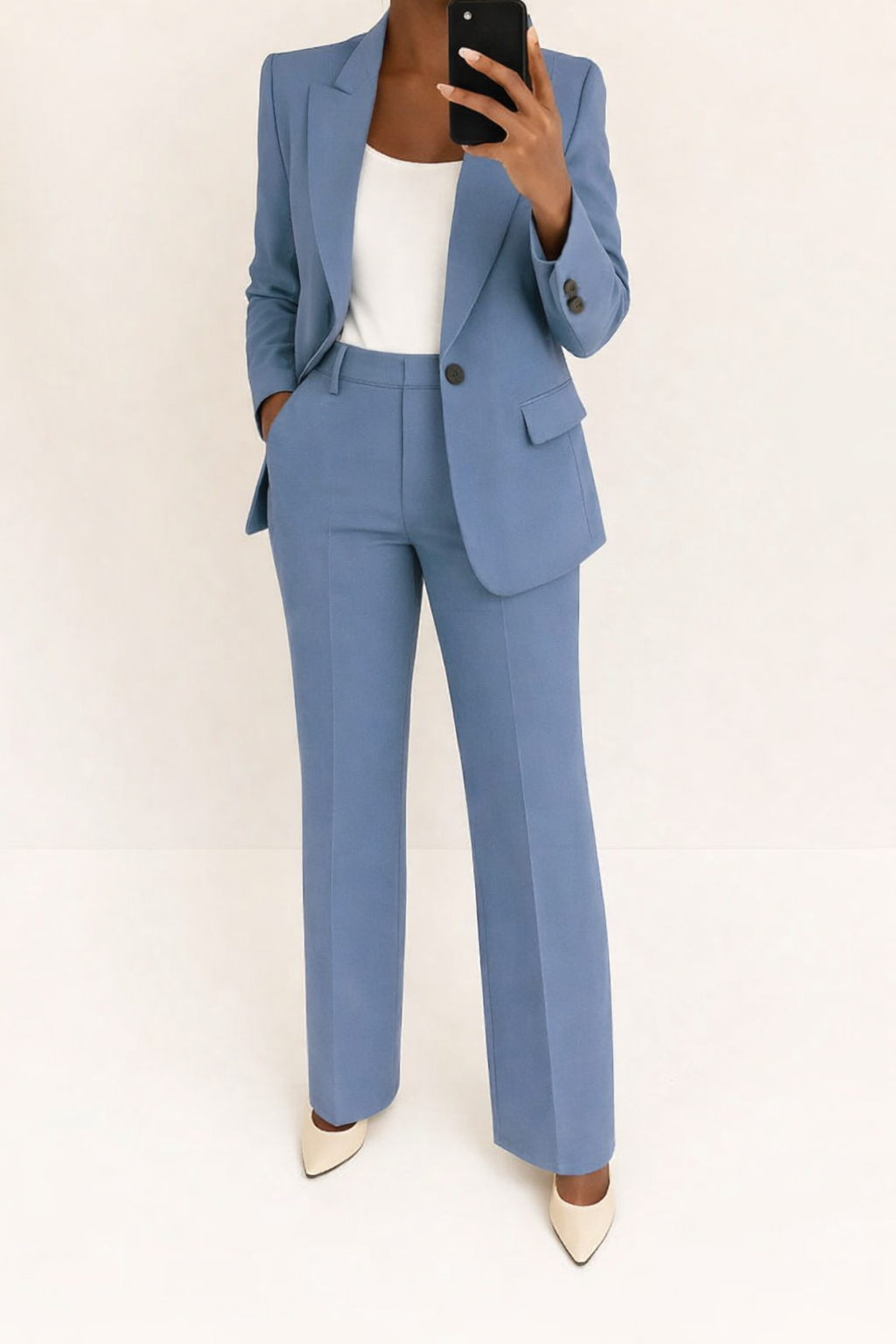 Women's single-button blazer and high-rise wide-leg pants set