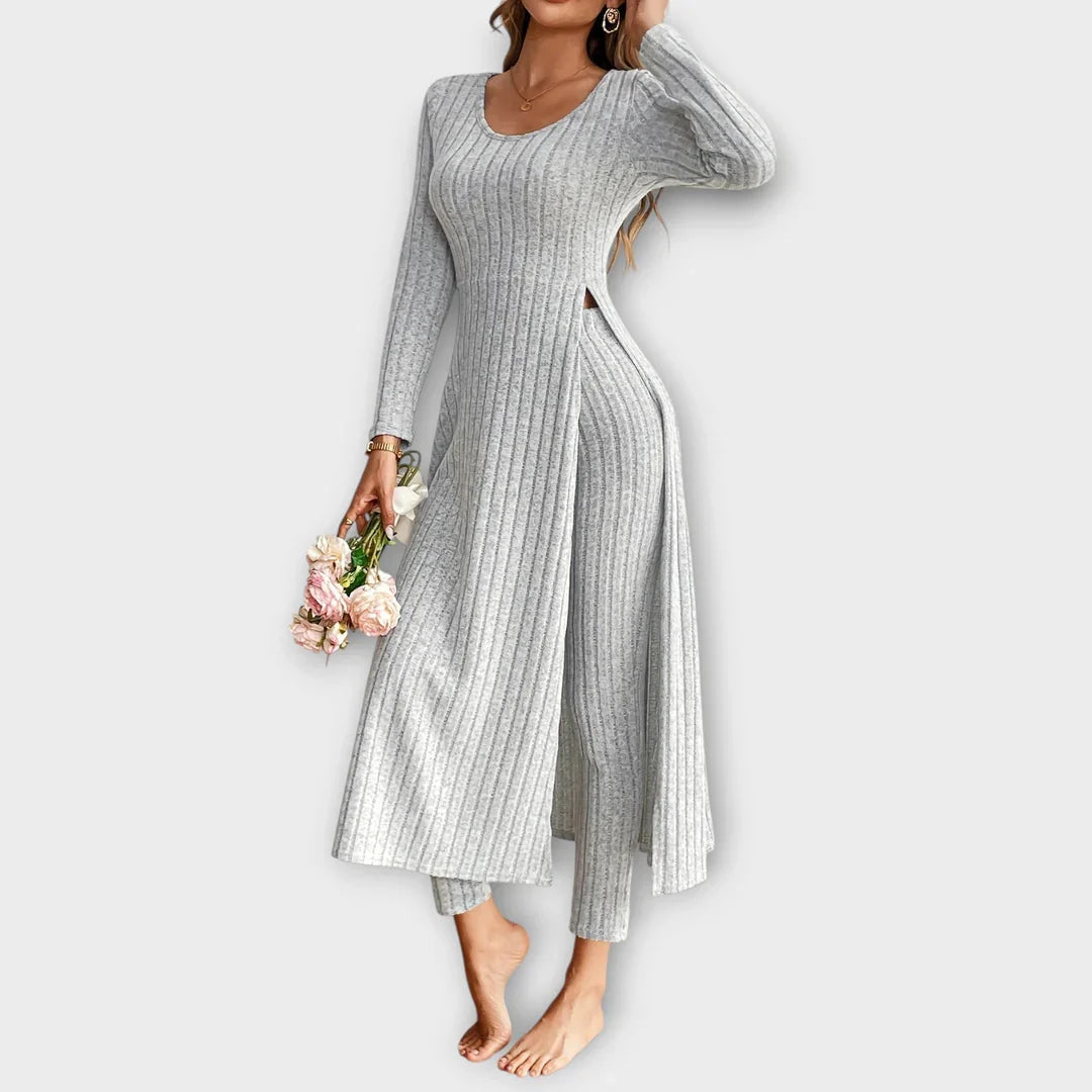 Ribbed knit long sleeve maxi dress with front slit and matching leggings set - view 14