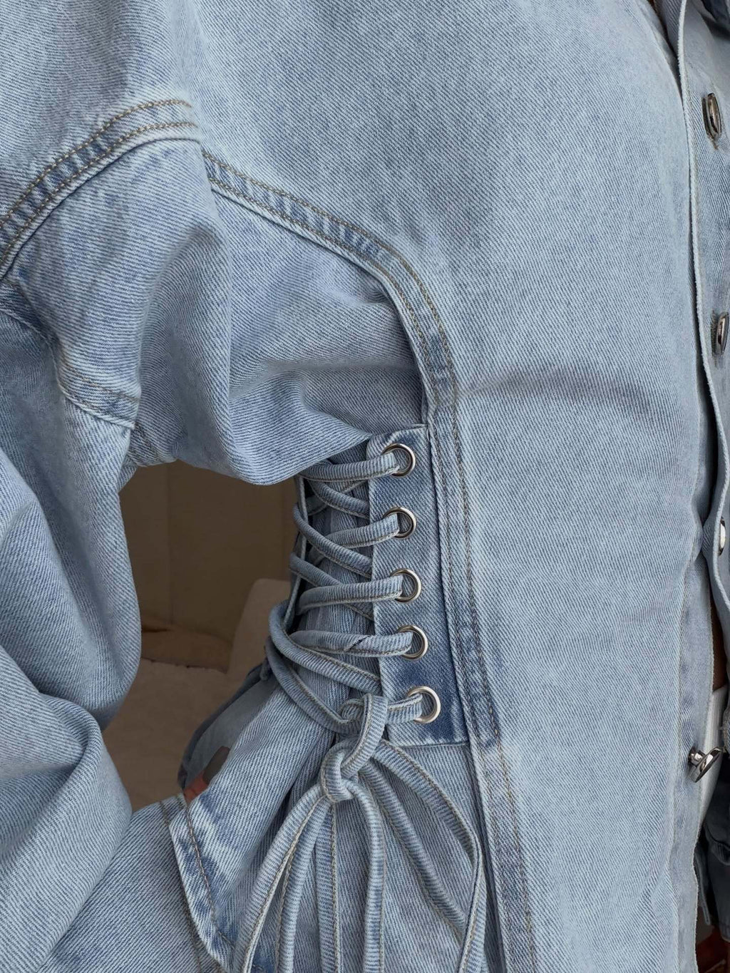 Light wash balloon sleeve denim jacket with collar and lace-up sides - view 4