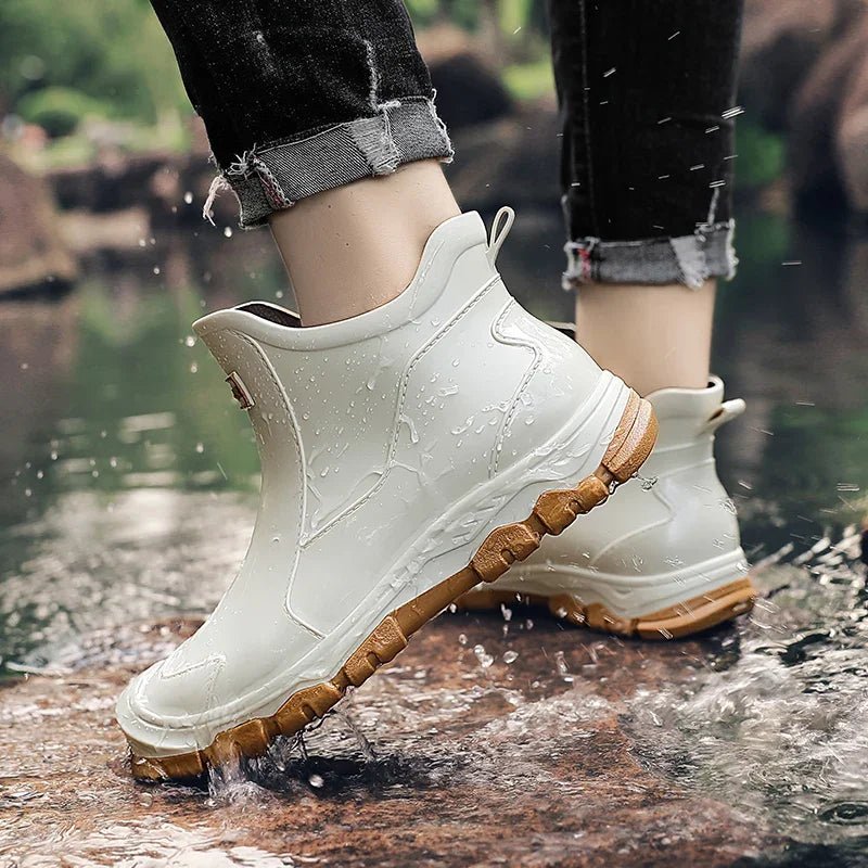 Women's slip-on Chelsea rain ankle boots with glossy toe cap and lug sole - view 6